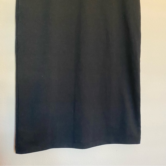 Black Pencil Skirt - Picture 4 of 6